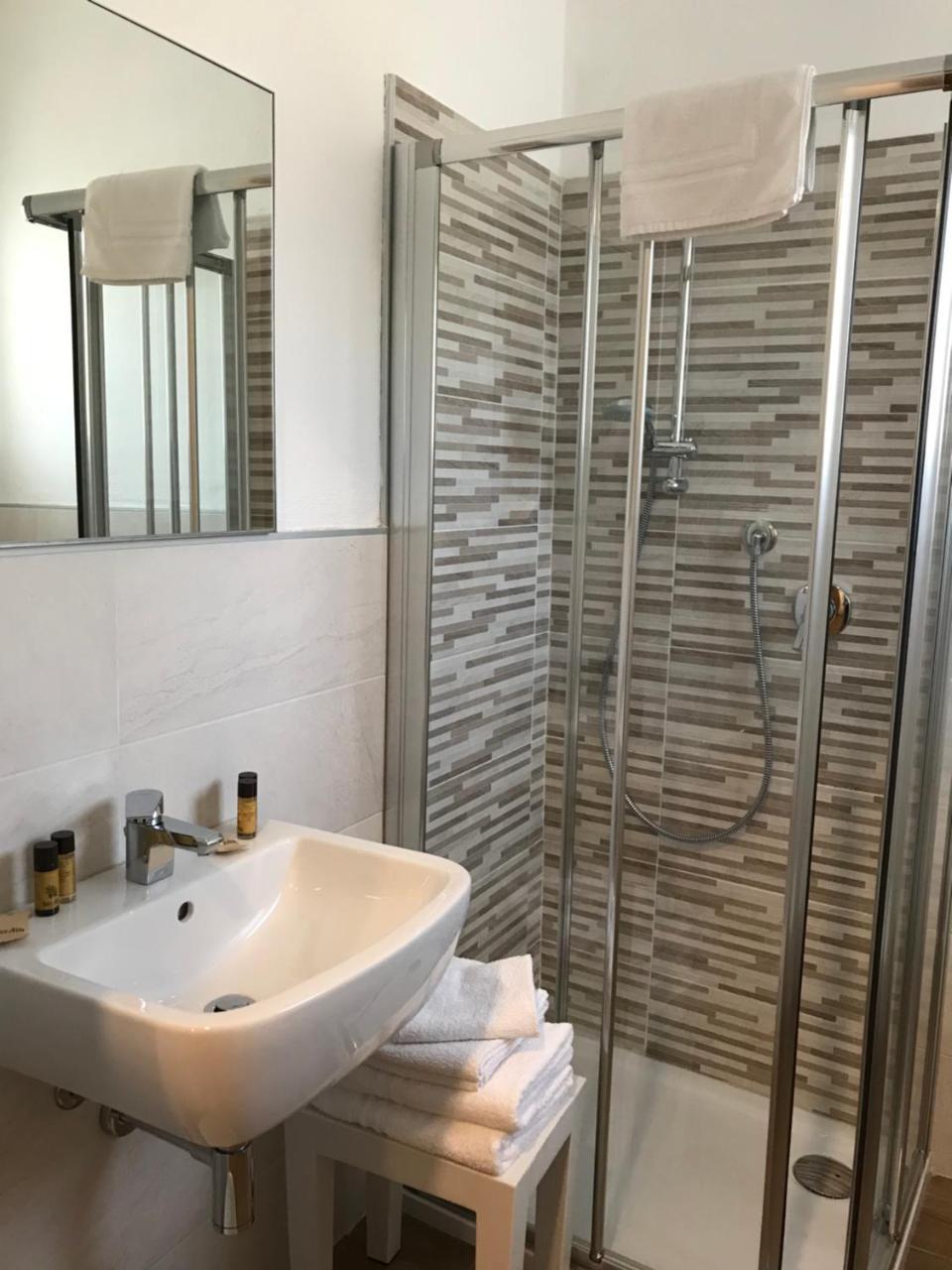 Hotel Cambogia Zibido San Giacomo Экстерьер фото